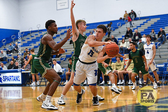 Boys Hoops-Hempfield vs BVA_20211218-KR1_7862