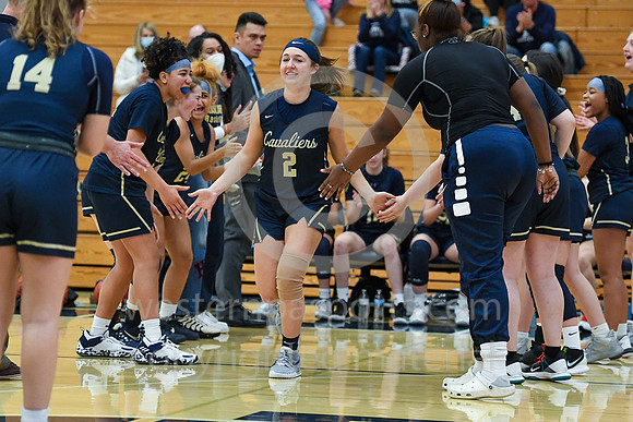 Girls Hoops-FR vs Kiski Area_20211217-KR1_3556