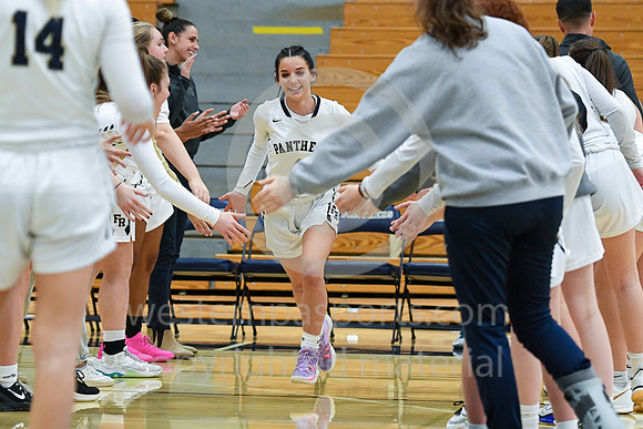 Girls Hoops-FR vs Kiski Area_20211217-KR1_3626