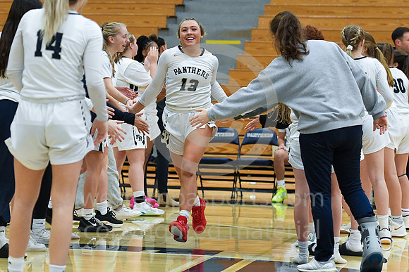 Girls Hoops-FR vs Kiski Area_20211217-KR1_3648
