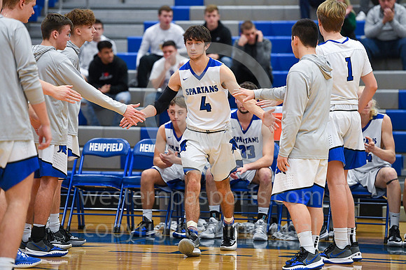 Boys Hoops-Hempfield vs BVA_20211218-KR1_7505