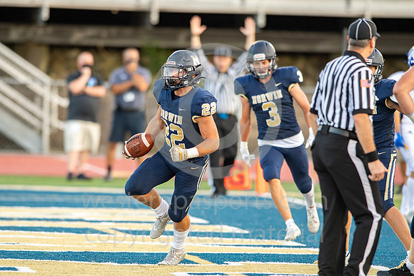 Football_Norwin vs Hempfield_20200911-KR1_5924