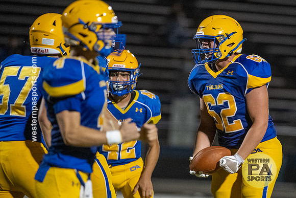 Football-Derry-Freeport_20200925-_BR27370