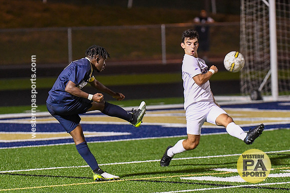 Boys Soccer_FR vs Plum_20200928-KR1_4675