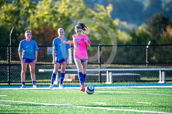 GirlsSoccer-Trinity-Connellsville_20201001-_BR29165