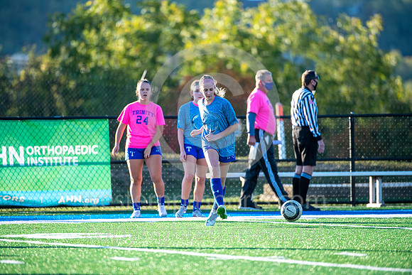 GirlsSoccer-Trinity-Connellsville_20201001-_BR29177