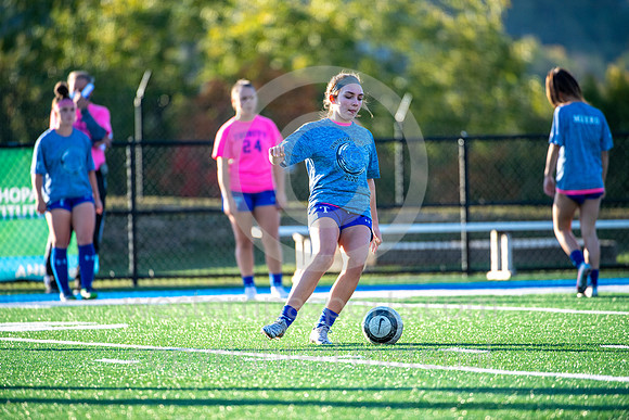 GirlsSoccer-Trinity-Connellsville_20201001-_BR29183