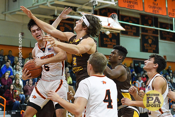 Boys Hoops-Latrobe vs GS_20211223-KR1_9223