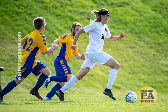 BoysSoccer-LigonierValley-Derry_20201006-_BR25324