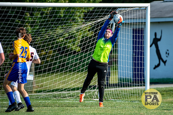 BoysSoccer-LigonierValley-Derry_20201006-_BR25472