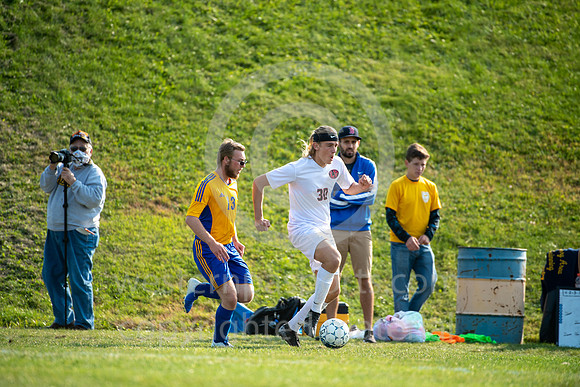 BoysSoccer-LigonierValley-Derry_20201006-_BR25306