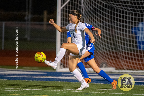 GirlsSoccer-Hempfield-Norwin_20201007-_BR29768