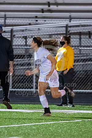 Girls Soccer_FR vs Hampton_20201007-KR1_1042