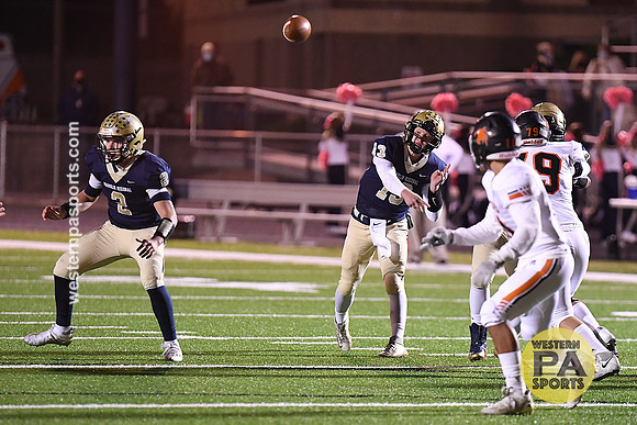 20201016_Football-Franklin Regional vs Latrobe-KR1_3028
