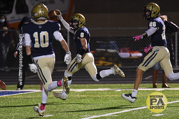 20201016_Football-Franklin Regional vs Latrobe-KR1_3656