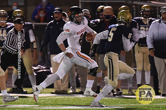 20201016_Football-Franklin Regional vs Latrobe-KR1_3982