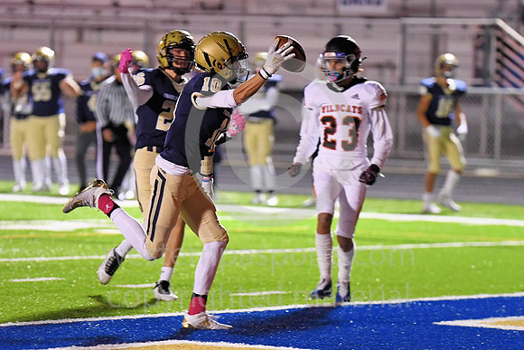 20201016_Football-Franklin Regional vs Latrobe-KR1_3044