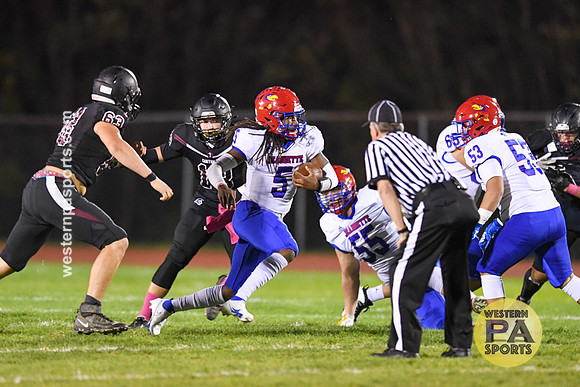 Football_GCC vs Jeannette_20201023-KR1_8315