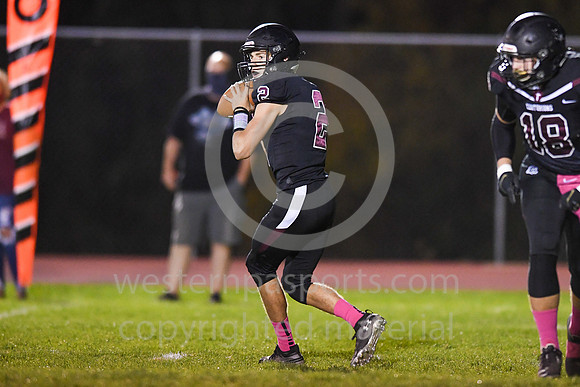 Football_GCC vs Jeannette_20201023-KR1_8296