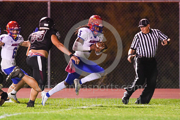 Football_GCC vs Jeannette_20201023-KR1_8351
