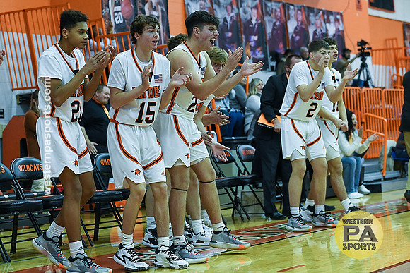 Boys Hoops-Latrobe vs FR_20220107-KR1_2009