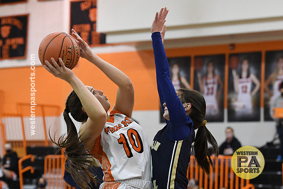 Girls Hoops-Latrobe vs FR_20210108-KR1_8734