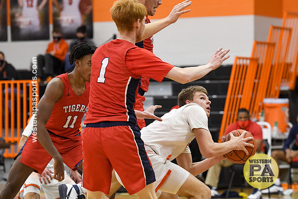 Boys Hoops-Latrobe vs McKeesport_20210112-KR1_0088
