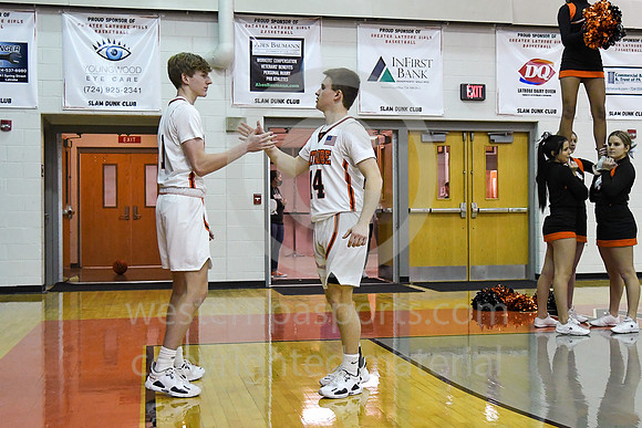 Boys Hoops-Latrobe vs FR_20220107-WP1_5718