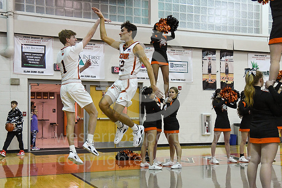 Boys Hoops-Latrobe vs FR_20220107-WP1_5728