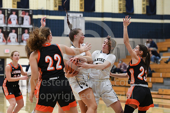 Girls Hoops-Franklin Regional vs Latrobe_20210201-KR1_5856