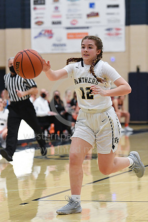 Girls Hoops-Franklin Regional vs Latrobe_20210201-KR1_5968