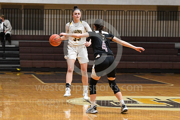 Girls Hoops-Greensburg Salem vs GCC_20210202-KR1_6853