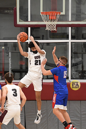Boys Hoops-GCC vs Jeannette_20210205-KR1_9395