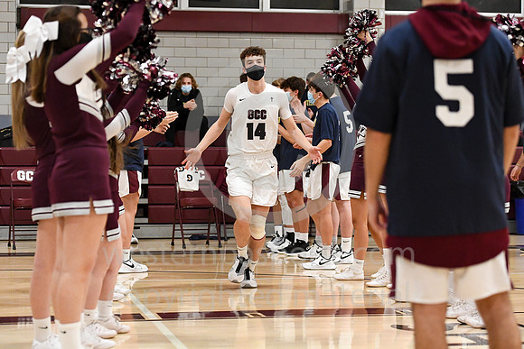 Boys Hoops-GCC vs Jeannette_20210205-KR1_9236