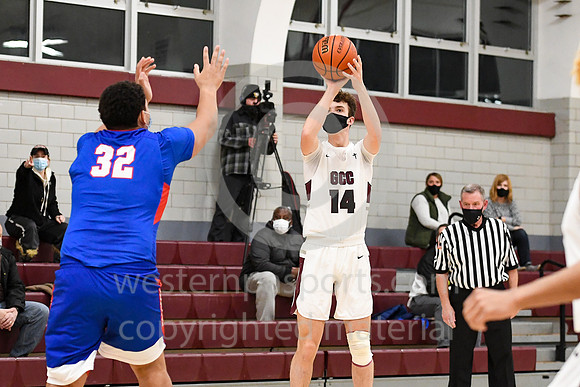 Boys Hoops-GCC vs Jeannette_20210205-KR1_9280