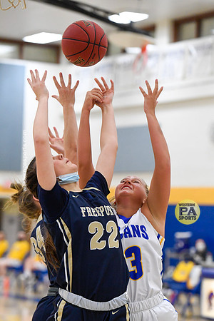 Girls Hoops-DerryVsFreeport_021221_20210212-_BR29890