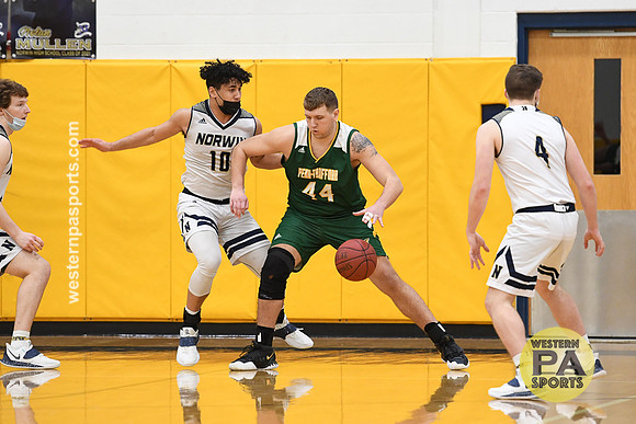 Boys Hoops-Norwin vs PT_20210212-KR1_1279