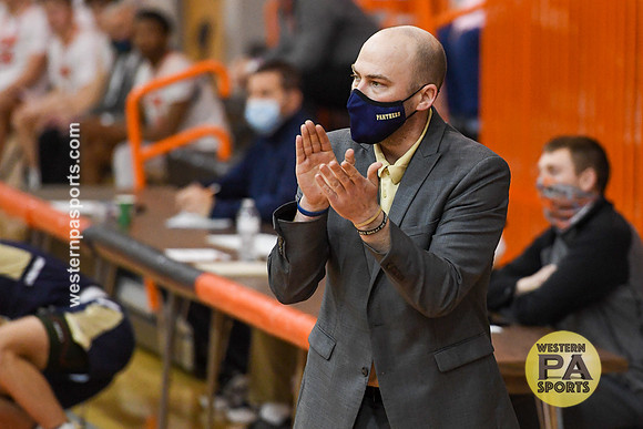 Boys Hoops-Latrobe vs FR_20210217-KR1_2504