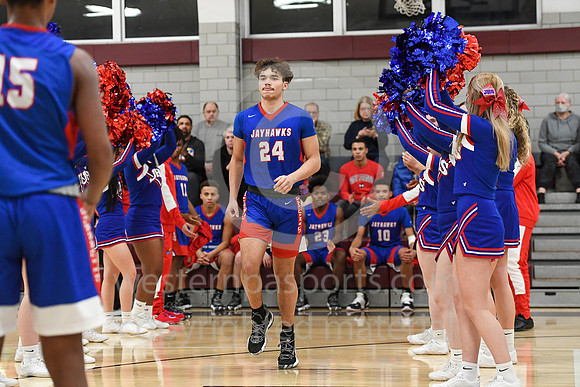 Boys Hoops-GCC vs Jeannette_20220111-KR1_8084