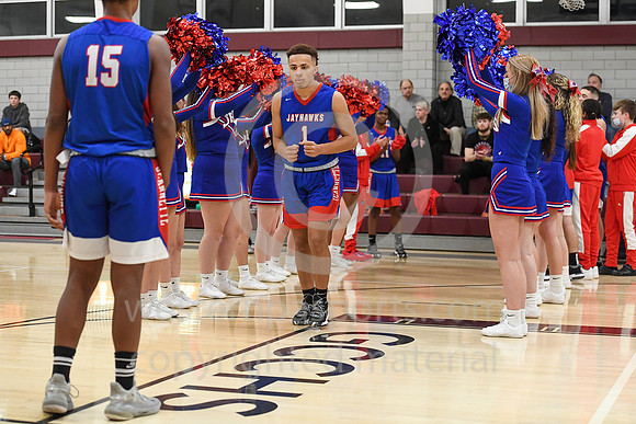 Boys Hoops-GCC vs Jeannette_20220111-KR1_8137