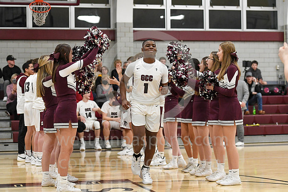 Boys Hoops-GCC vs Jeannette_20220111-KR1_8142