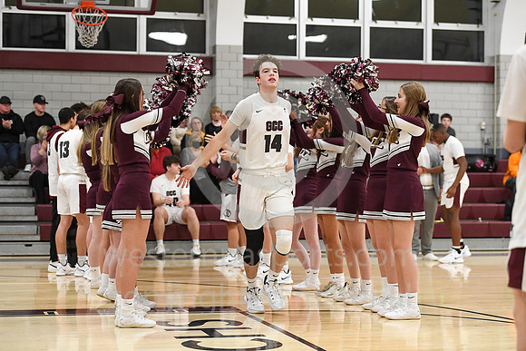 Boys Hoops-GCC vs Jeannette_20220111-KR1_8161