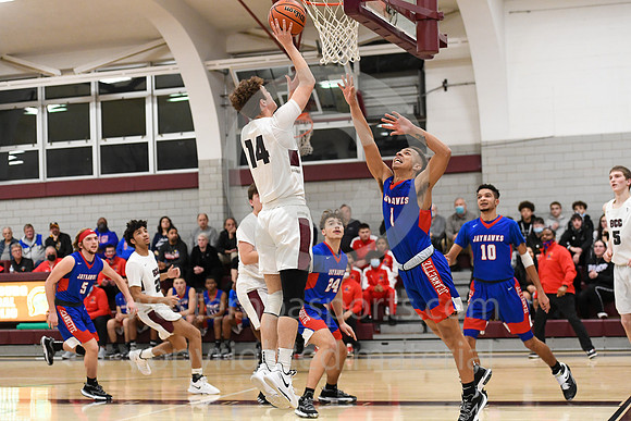 Boys Hoops-GCC vs Jeannette_20220111-KR1_8211