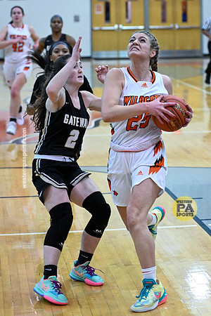 011322-Girls Hoops-Latrobe vs Gatewayr-BR9-1295