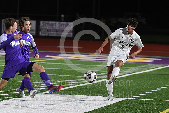 Boys Soccer_FR vs Plum_20220927-KR1_9418