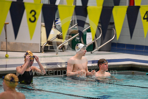 FR Swim Sr Night_20210218-KR1_3625