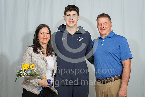 FR Swim Sr Night_20250213-KR5_6184