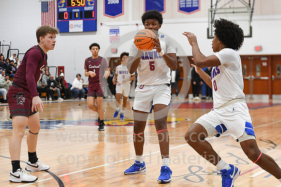 Boys Hoops_Jeannette vs GCC_20250110-KR1_5099