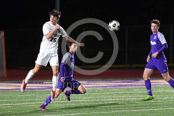 Boys Soccer_FR vs Plum_20220927-KR1_9383