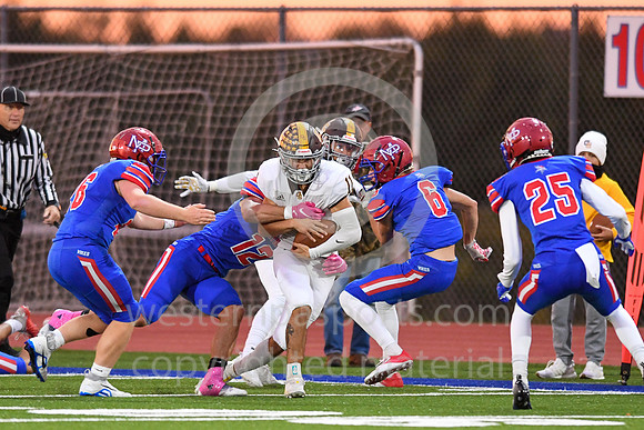 Football_Mt Pleasant vs Greensburg Salem_20220930-KR1_2759